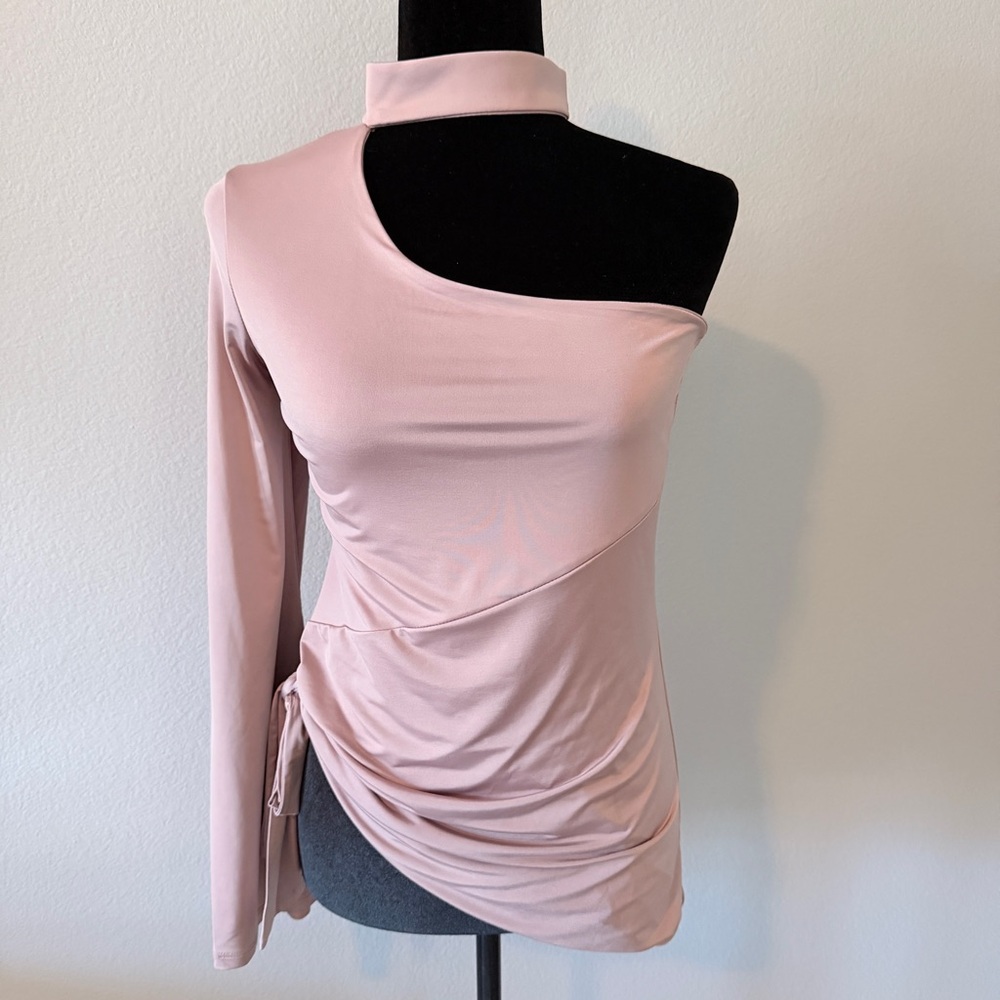Renvy Blush One-Shoulder Blouse